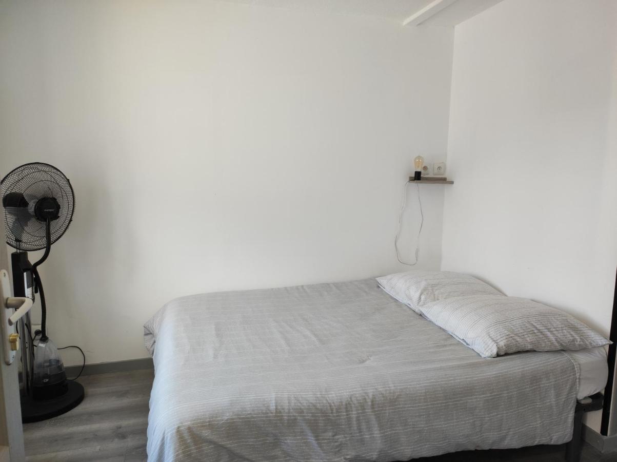 Bed & Breakfast 16 Rue Des Deportes